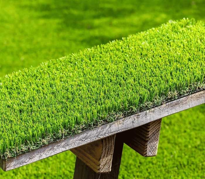 Artificial Grass & Preserved Moss: Sports /Lawns/Vertical Garden & Green Wall